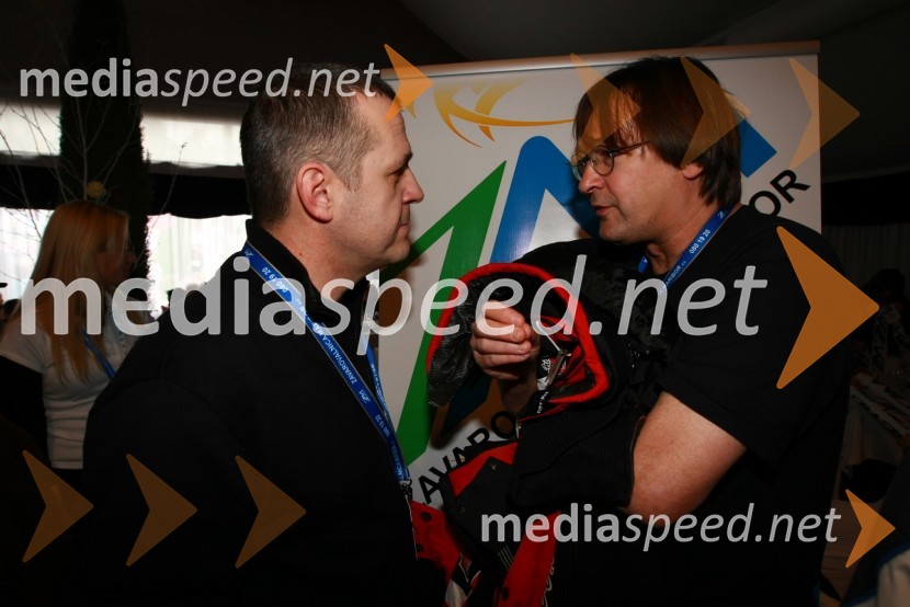 Uroš Skuhala, direktor in odgovorni urednik medijev ČZP Večer d.d.  in Smiljan Kreže, vodja prireditev v okviru Zlate lisice46. Zlata lisica, druženje na Snežnem stadionu in VIP šotoru