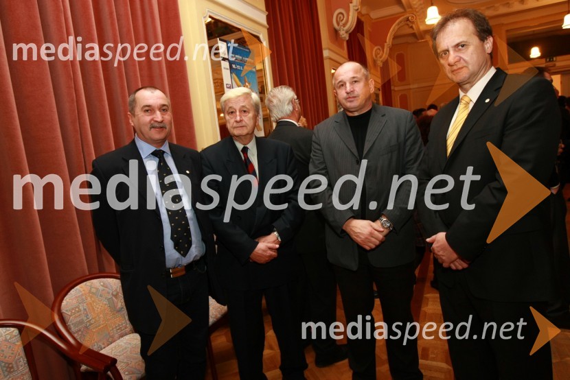 Milan Grabar, direktor podjetja Protech d.o.o.,  Rudi Turk, dr. med. in nekdanji predsednik kluba NK Maribor, Milan Mikl, podžupan Mestne občine Maribor in Ivan Simič, predsednik NZS46. Zlata lisica, sprejem župana Maribora v Narodnem domu