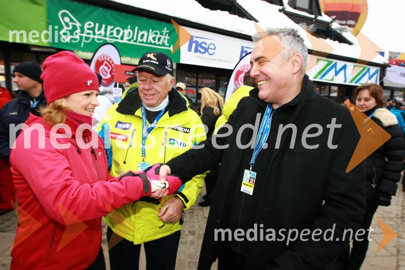 Špela Pretnar, urednica Kluba Polet in nekdanja alpska smučarka, Tone Vogrinec, nekdanji direktor alpskih smučarskih disciplin in direktor smučarskega sklada ter Zoran Predin, pevec46. Zlata lisica, druženje na Snežnem stadionu in VIP šotoru