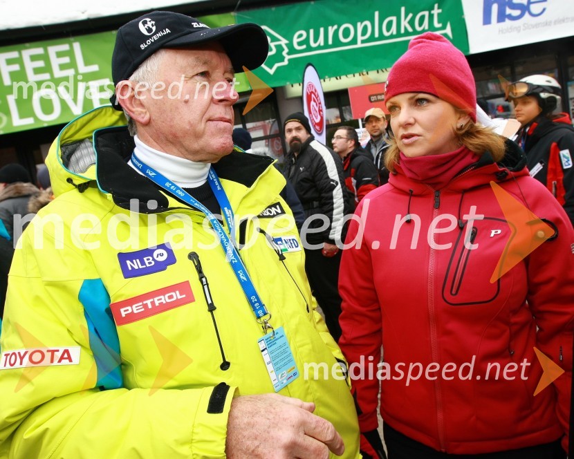 Tone Vogrinec, nekdanji direktor alpskih smučarskih disciplin in direktor smučarskega sklada ter Špela Pretnar, urednica Kluba Polet in nekdanja alpska smučarka46. Zlata lisica, druženje na Snežnem stadionu in VIP šotoru
