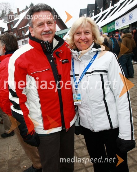 Anton Kampuš, župan občine Gornja Radgona ter poslanec in soproga Marija46. Zlata lisica, druženje na Snežnem stadionu in VIP šotoru