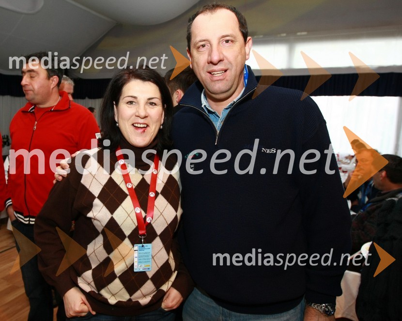 Alenka Senčar, NKBM in Zlatko Mir46. Zlata lisica, druženje na Snežnem stadionu in VIP šotoru