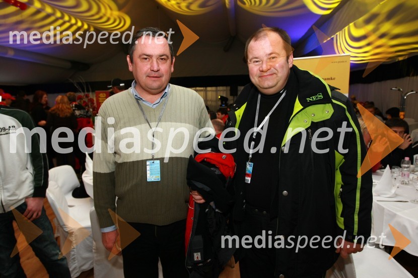 Drago Pišek, predsednik uprave Poštne Banke Slovenije (PBS) in Aleš Hauc, generalni direktor Pošte Slovenije46. Zlata lisica, druženje na Snežnem stadionu in VIP šotoru