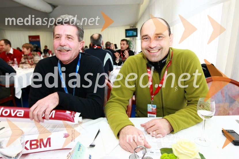 Drago Cotar, predsednik uprave Zavarovalnice Maribor in Matjaž Kovačič, predsednik uprave Nove KBM46. Zlata lisica, druženje na Snežnem stadionu in VIP šotoru