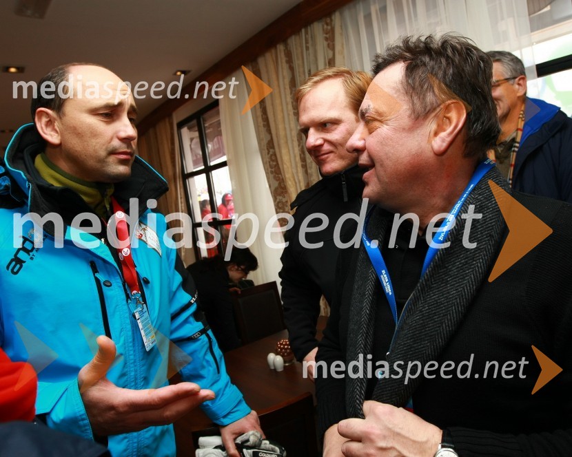 Matjaž Kovačič, predsednik uprave Nove KBM, mag. Blaž Kavčič, predsednik Državnega sveta RS in Zoran Janković, župan Ljubljane46. Zlata lisica, druženje na Snežnem stadionu in VIP šotoru