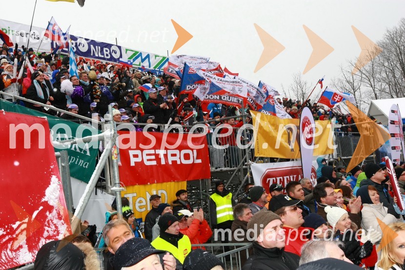 Navijači46. Zlata lisica, druženje na Snežnem stadionu in VIP šotoru