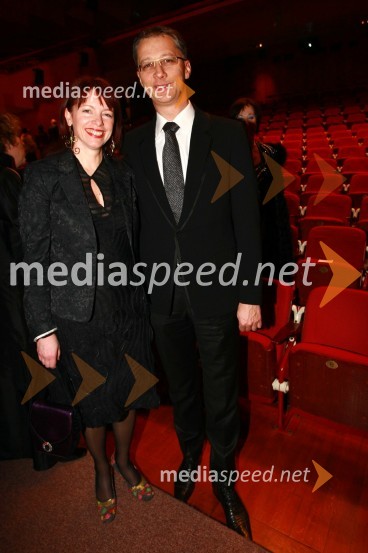 Igor Lukšič, minister za šolstvo in šport ter njegova soproga dr. Marta Macedoni Lukšič, pediatrinja13. Veliki dobrodelni ples Lions kluba Ljubljana ob 20-obletnici lionizma v Sloveniji