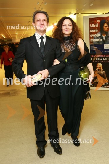 Igor Savič in žena Karmen13. Veliki dobrodelni ples Lions kluba Ljubljana ob 20-obletnici lionizma v Sloveniji