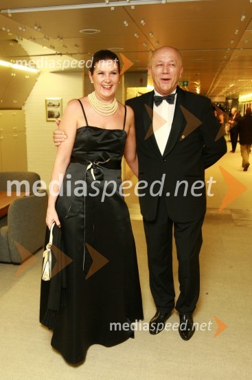 Frane Praprotnik in soproga Polona13. Veliki dobrodelni ples Lions kluba Ljubljana ob 20-obletnici lionizma v Sloveniji