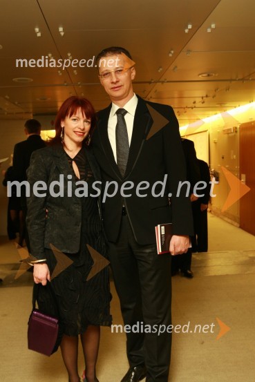 Igor Lukšič, minister za šolstvo in šport ter njegova soproga dr. Marta Macedoni Lukšič, pediatrinja13. Veliki dobrodelni ples Lions kluba Ljubljana ob 20-obletnici lionizma v Sloveniji