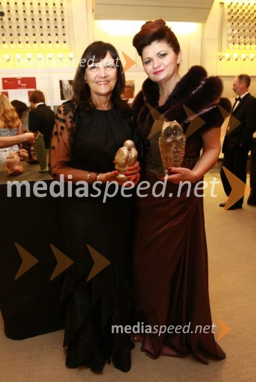 Dr. Metka Zorc, kardiologinja in Milena Eber, krznarka13. Veliki dobrodelni ples Lions kluba Ljubljana ob 20-obletnici lionizma v Sloveniji