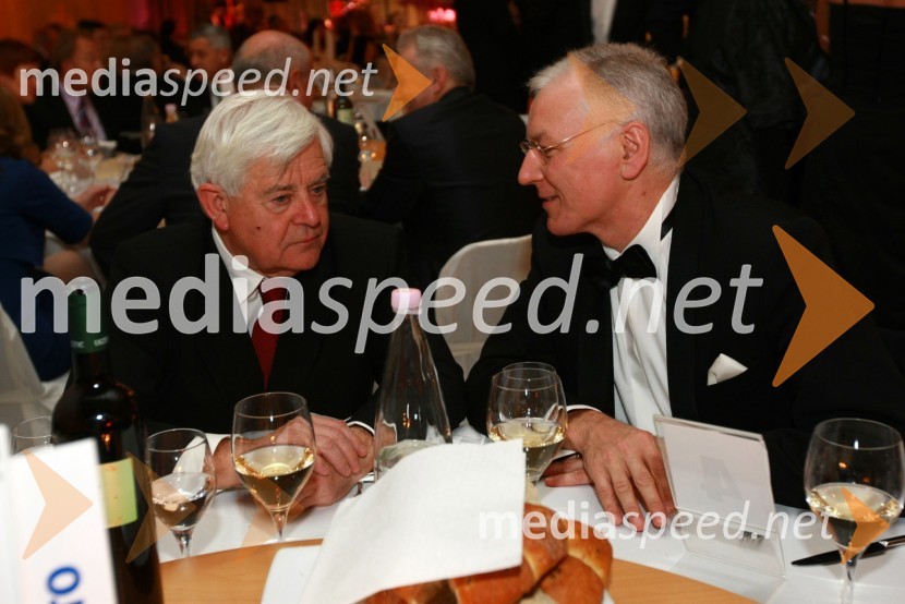 Milan Kučan, nekdanji predsednik Republike Slovenije in ...13. Veliki dobrodelni ples Lions kluba Ljubljana ob 20-obletnici lionizma v Sloveniji