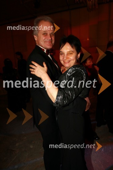 Janez Žonta in Vida Petrovčič, novinarka13. Veliki dobrodelni ples Lions kluba Ljubljana ob 20-obletnici lionizma v Sloveniji