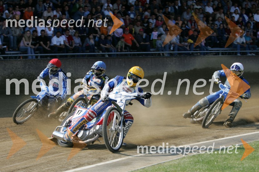 Ivan Vargek (Hrvaška), Manuel Nowotny (Avstrija),  Izak Šantej (AMD Krško) in Matic Voldrih (AMTK Ljubljana))SPEEDWAY, 2. dirka DP ekip Slovenije, Avstrije in Hrvaške