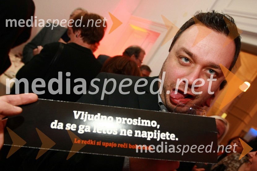 Sašo Papp, Radio CenterBob leta 2009 in vljudna prošnja Večerovcev, naj se ga gostje letos ne napijejo...