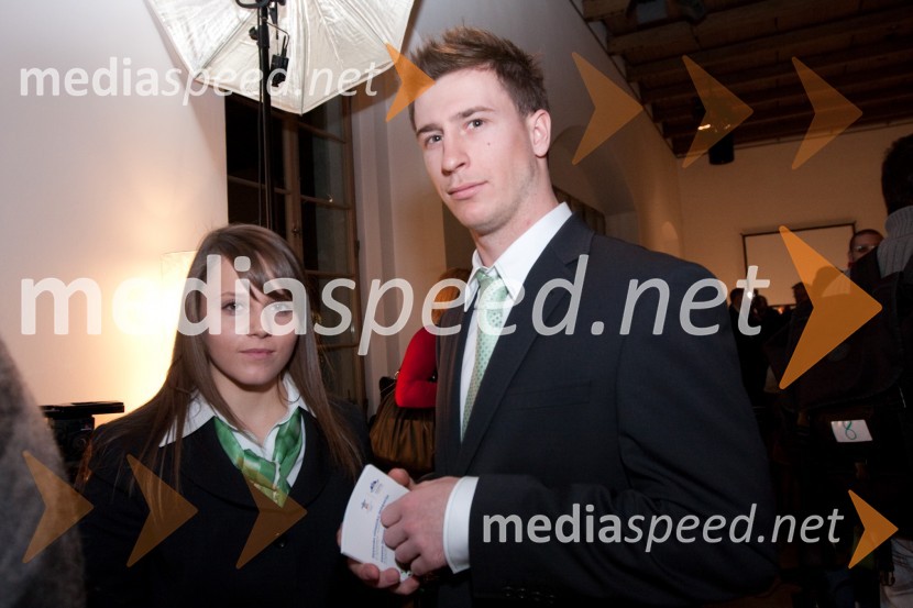 Glorija Kotnik, deskanje na snegu in Rok Rogelj, deskar na sneguPredstavitev olimpijske delegacije Slovenije