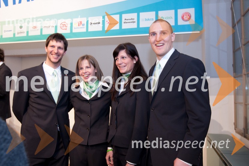 	Janez Marič, biatlon, Vesna Fabjan, smučarska tekačica, Katja Višnar, smučarska tekačica in Andrej Šporn, alpski smučarPredstavitev olimpijske delegacije Slovenije