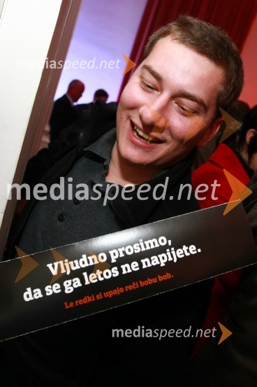 Marko Vanovšek, fotografBob leta 2009 in vljudna prošnja Večerovcev, naj se ga gostje letos ne napijejo...