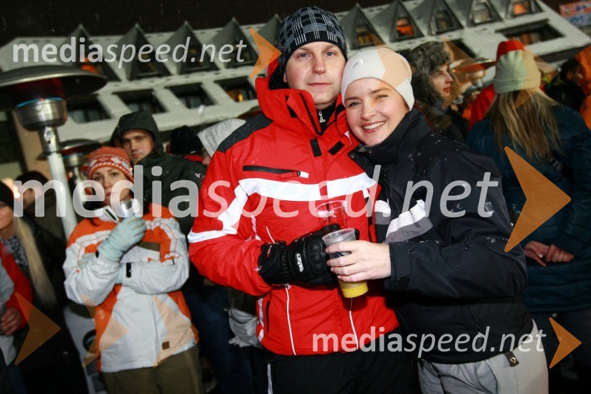 Tomaž Špiganovič, Raiffeisen Banka in žena ZrinkaRok Flander Snowboard show 2010