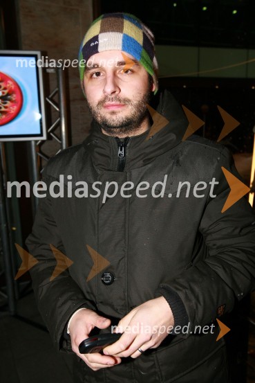Boštjan Sukič, direktor podjetja Mobilne inovacije in oglaševanjeRok Flander Snowboard show 2010