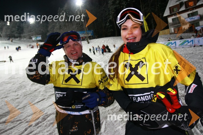 Leo Ivanjko, lastnik podjetja Vinag in Tina Petelin, Miss Slovenije 2009Rok Flander Snowboard show 2010