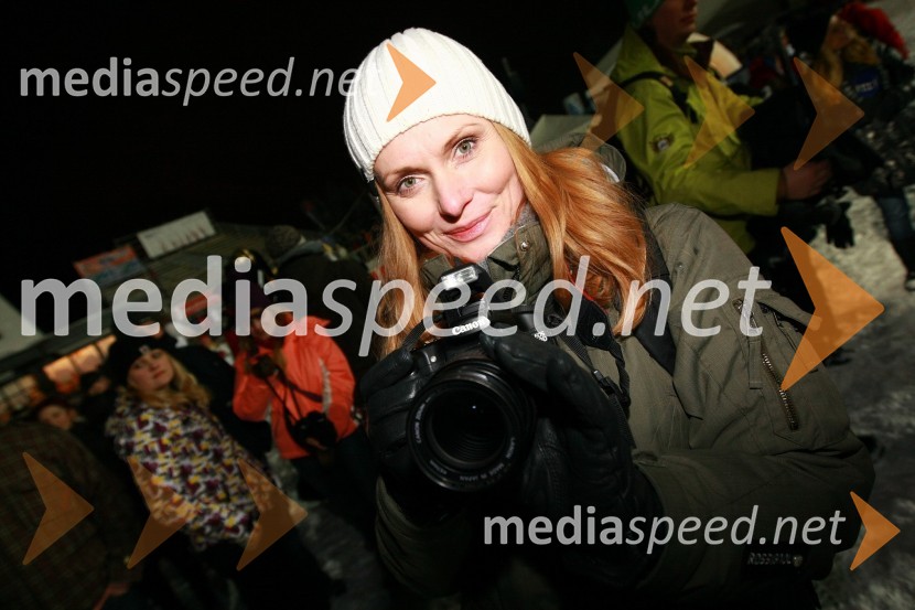 Tina Uršič, igralkaRok Flander Snowboard show 2010