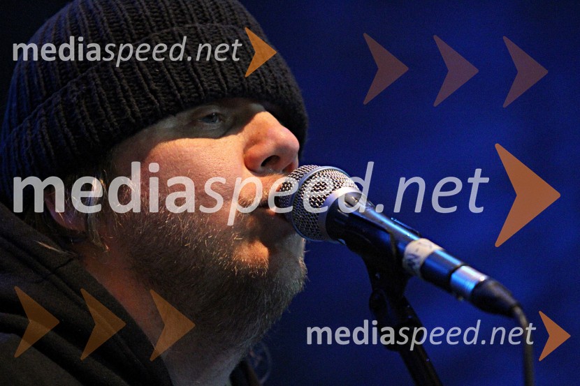 Tomislav Jovanovič - Tokac, pevec skupine Dan DRok Flander Snowboard show 2010