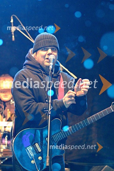 Tomislav Jovanovič - Tokac, pevec skupine Dan DRok Flander Snowboard show 2010