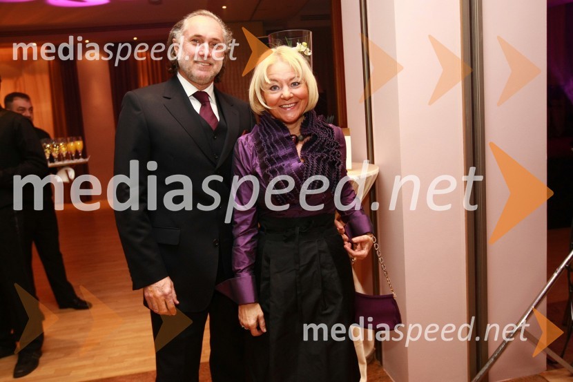 Daniela in Boris Čehovin, uvoznika blagovne znamke EscadaTradicionalno druženje v Hotelu Slon