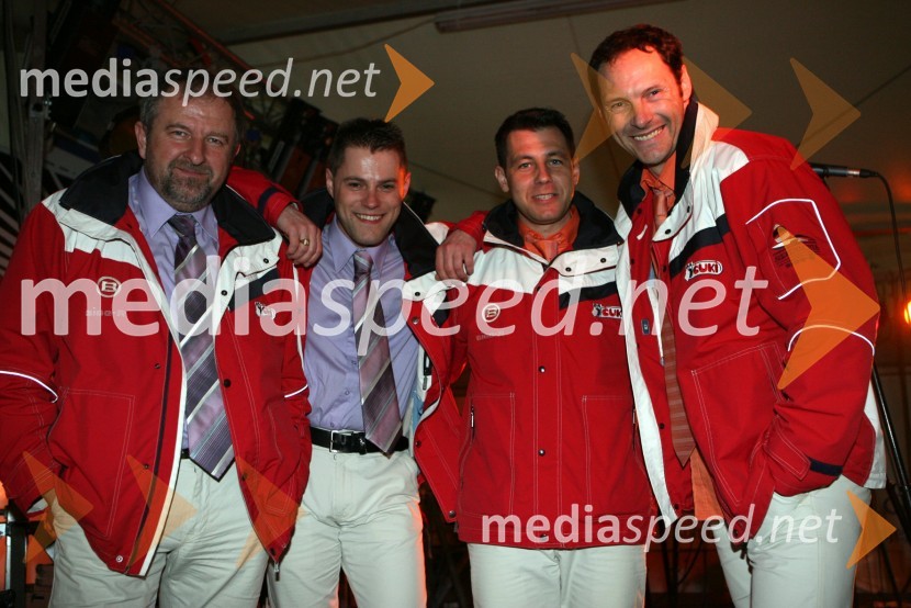 Skupina Čuki: Cankar Vincecij, Matjaž Končan, Marko Vozelj in Jože PotrebuješSPEEDWAY GRAND PRIX, VN Slovenije 2006