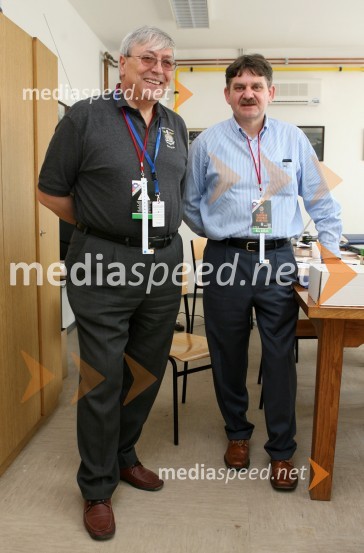 Renzo Giannini predsednik žirije FIM (mednarodne motociklistične zveze) in predsednik komisije za speedway pri FIM) in Boris Kotnjek, slovenski član komisije ze speedway pri FIMSPEEDWAY GRAND PRIX, VN Slovenije 2006