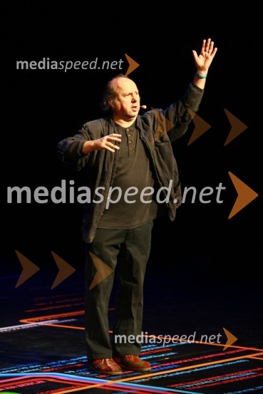 Zijah A. Sokolovič, igralec in režiserPodelitev nagrad Gospodarske zbornice Slovenije za izjemne gospodarske in podjetniške dosežke