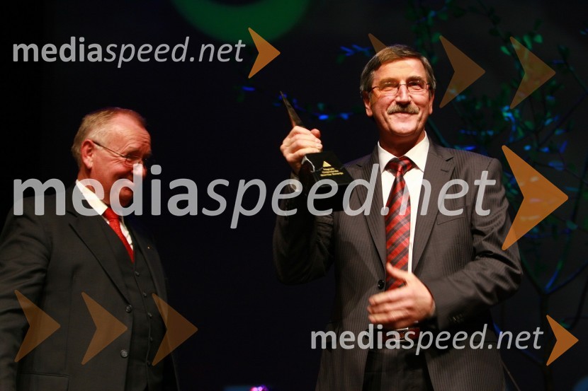 Janez Bohorič, predsednik uprave Sava d.d. in Zorko A. Cerkvenik, predsednik uprave Istrabenz pliniPodelitev nagrad Gospodarske zbornice Slovenije za izjemne gospodarske in podjetniške dosežke