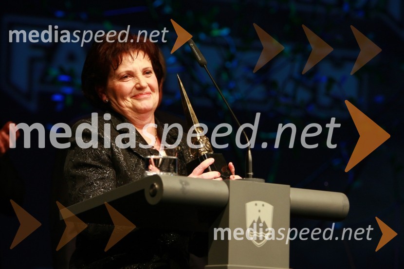 Sonja Rajh, direktorica Farmtech d.o.o. LjutomerPodelitev nagrad Gospodarske zbornice Slovenije za izjemne gospodarske in podjetniške dosežke