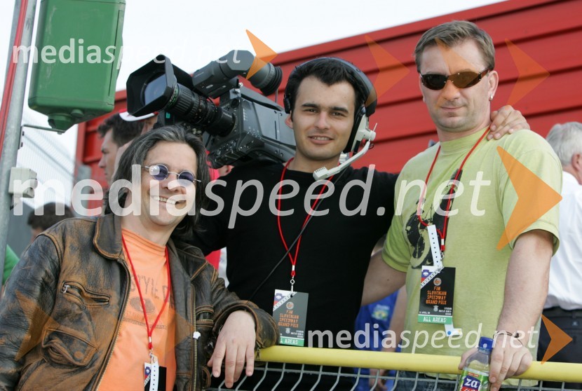 Zvonko Bartok, Simon Najvirt in Denis del Bianchi, snemalci televizije RTS MariborSPEEDWAY GRAND PRIX, VN Slovenije 2006