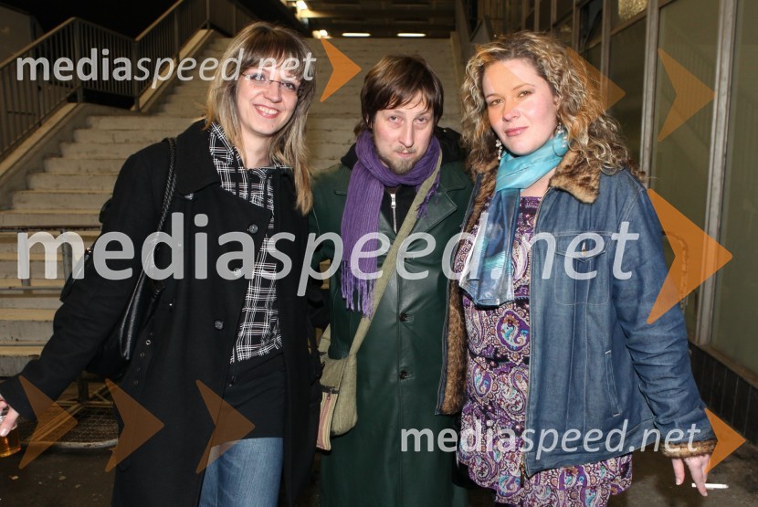 Tanja Štrasberger, ... in Andreja Sonc , pevkaŠe pomnite prijatelji, koncert