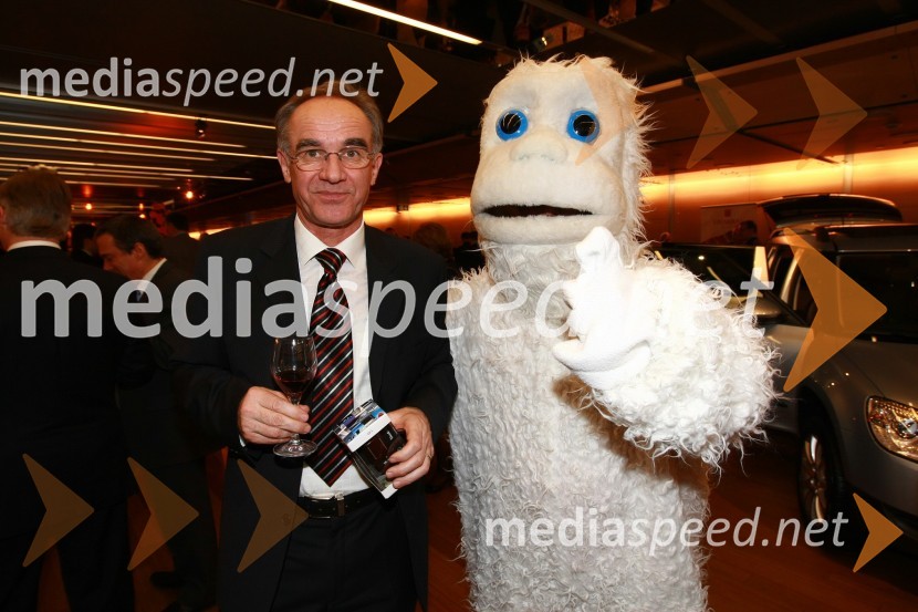 Janez Erjavec, direktor podjetja Pomurski sejem in YetiPodelitev nagrad Gospodarske zbornice Slovenije za izjemne gospodarske in podjetniške dosežke