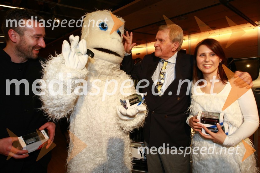 ..., Yeti, Peter Florjančič, izumitelj in Katja Klačinski, YetijevkaPodelitev nagrad Gospodarske zbornice Slovenije za izjemne gospodarske in podjetniške dosežke