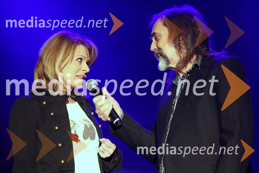 Simona Vodopivec in Dragan BuličŠe pomnite prijatelji, koncert