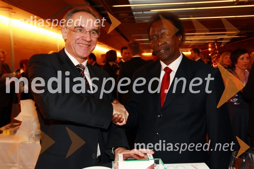 Janez Erjavec, direktor podjetja Pomurski sejem in ...Podelitev nagrad Gospodarske zbornice Slovenije za izjemne gospodarske in podjetniške dosežke