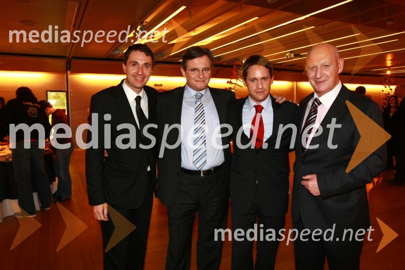 Gregor Jamnik, generalni direktor Hotel Slon, Zdenko Pavček, predsednik GZS in predsednik uprave družbe Skupina Viator & Vektor d.d., dr. Andrej Janež, diabetolog, Klinika za endokrinologijo, diabetes in bolezni presnove UKC Ljubljana in dr. Peter Kotar, direktor podjetja Sol Intercontinental d.o.o.Podelitev nagrad Gospodarske zbornice Slovenije za izjemne gospodarske in podjetniške dosežke