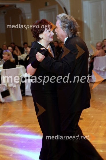 Vladimir Pezdirc, predsednik Rotary kluba Ljubljana in žena Nataša21. Veliki Rotarijski ples