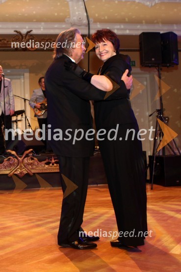 Vladimir Pezdirc, predsednik Rotary kluba Ljubljana in žena Nataša21. Veliki Rotarijski ples