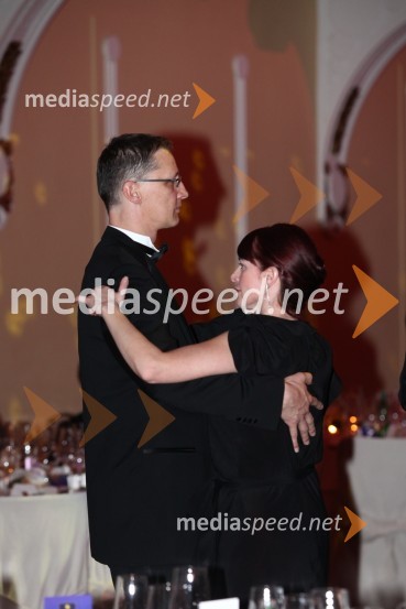 Igor Lukšič, minister za šolstvo in šport ter njegova soproga dr. Marta Macedoni Lukšič, pediatrinja21. Veliki Rotarijski ples