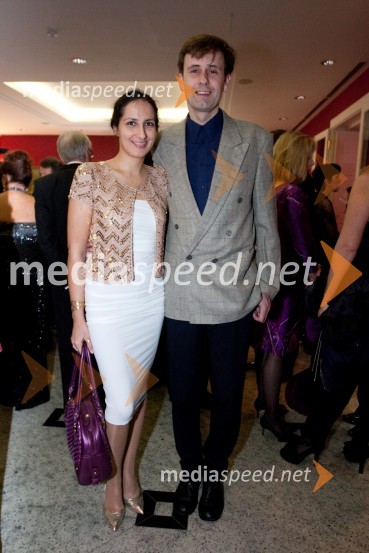 Romina Znoj, dobitnica štipendije in soprog Gregor21. Veliki Rotarijski ples