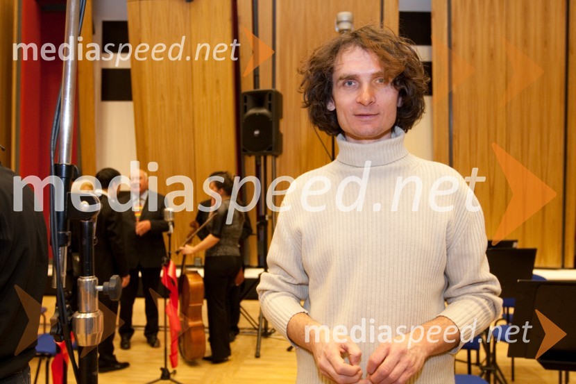 Jure Longyka, moderator radia SlovenijaOdprtje novega studia 26 Radia Slovenija