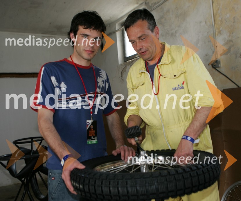 Jernej Kolenko (Slovenija), speedwayist, z očetomSPEEDWAY GRAND PRIX, VN Slovenije 2006, dirka