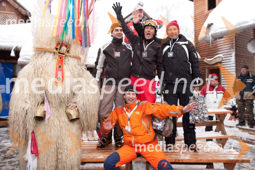 Tomaž Kastelic, predsednik Lions Klub Bled Golf, ..., ... in ...Lions Ski Open 2010, dobrodelna veleslalomska tekma