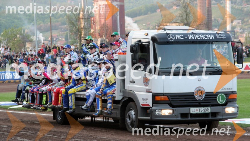 Tovornjak z vozniki Speedway Grand Prix serije 2006SPEEDWAY GRAND PRIX, VN Slovenije 2006, dirka