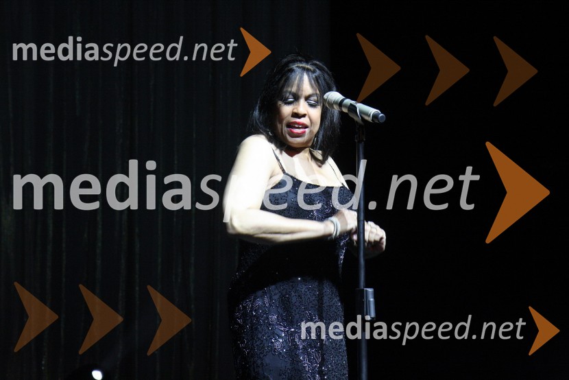 Kaaren Ragland, članica skupine The sounds of the SupremesThe sounds of the Supremes, koncert v Mondu